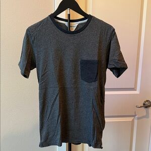 Rag & Bone - Charcoal Gray Men's Tee with Dark Navy Pocket & trim